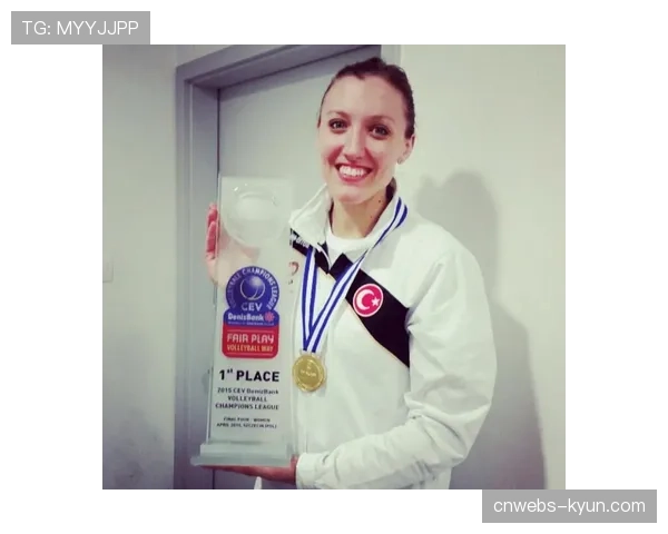 转型时刻：前美国女排主攻手拉尔森谈退役后担任电视台解说员的新角色体验